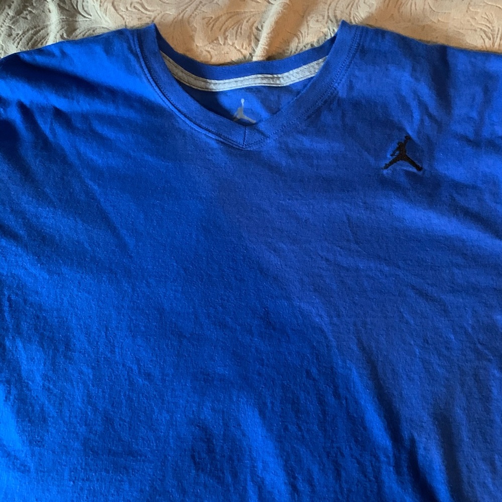Jordan tshirt sz lg immaculate condition